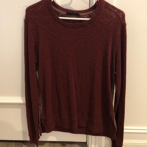 Olivaceous red long sleeve top